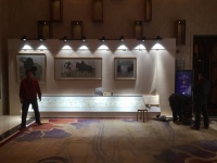 Bob der Baumeister oder Herr Zhou der ungelernte Helfer – Heute: Tapezieren