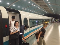 Magnetschwebebahn, in Deutschland nicht zuhause, in Shanghai Realität